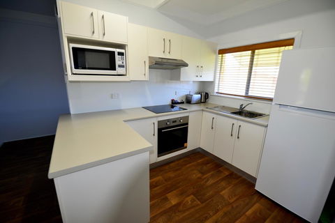 City Centre Apartments - Accommodation Cooktown 4