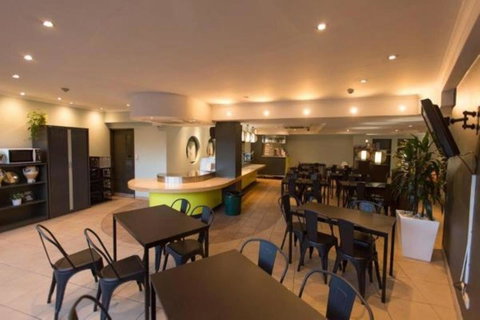 Hotel Hacienda - Accommodation Cooktown 6