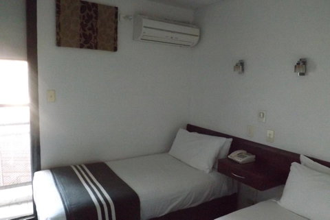 Hotel Hacienda - Accommodation Cooktown 20