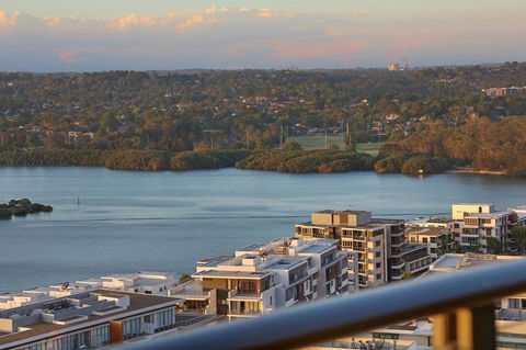 Stunning Sunset Water View 2BEDs On High Rises - Accommodation Cooktown 7