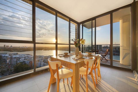 Stunning Sunset Water View 2BEDs On High Rises - Accommodation Cooktown 0
