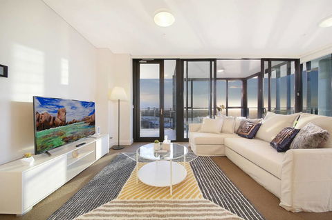 Stunning Sunset Water View 2BEDs On High Rises - Accommodation Cooktown 5