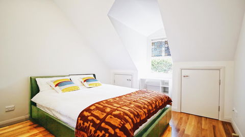 Cozy 5 Bed House In Sydney - Accommodation Cooktown 19