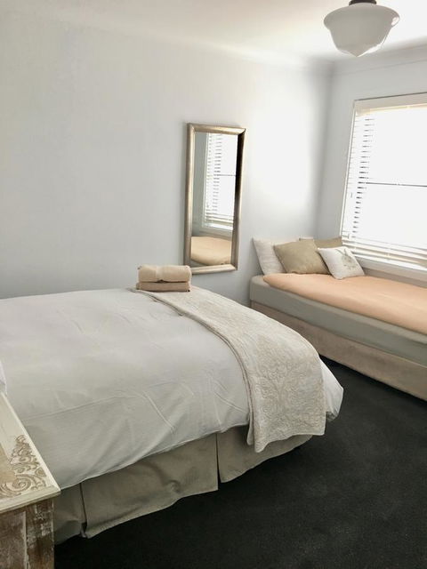 99 Hill Street Apartments - Accommodation Cooktown 5