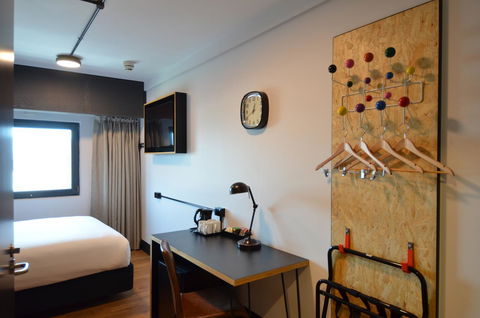 Ibis Budget Sydney East - Accommodation Cooktown 18