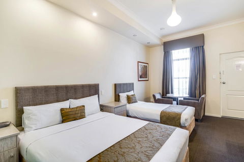 Prince Of Wales Hotel - Accommodation Cooktown 14