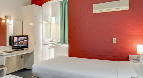 Prince Of Wales Hotel - Accommodation Cooktown 1