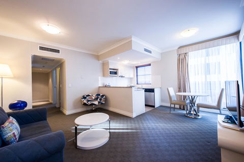 Seasons Harbour Plaza - Accommodation Cooktown 35