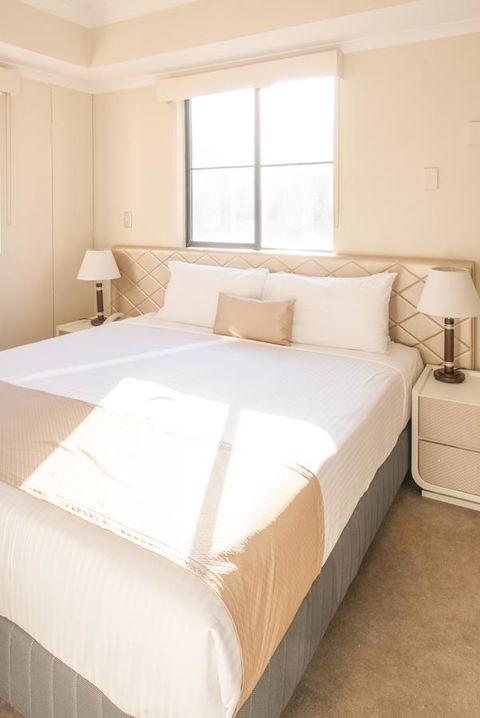 Seasons Harbour Plaza - Accommodation Cooktown 15