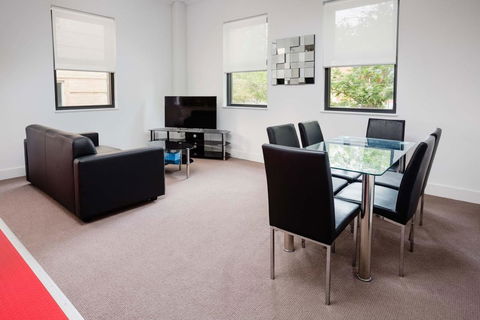 The Star Apartments - Accommodation Cooktown 5