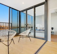 Brand New 3 Bedrooms Apt with Waterfront View - Accommodation Cooktown