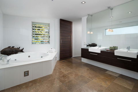 Bannisters By The Sea Mollymook - Accommodation Cooktown 13