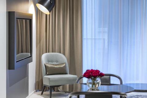 SKYE Suites Sydney - Accommodation Cooktown 11