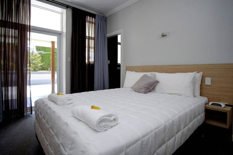 Lakes And Ocean Hotel Forster - Accommodation Cooktown 20