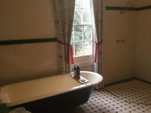 Arcadia - The Barn Cottage & Rosehill Cottage - Accommodation Cooktown 19