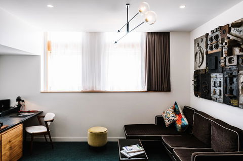The Old Clare Hotel, Independent Collection By EVT - Accommodation Cooktown 33