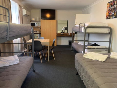 Hunter Valley Motel - Accommodation Cooktown 1