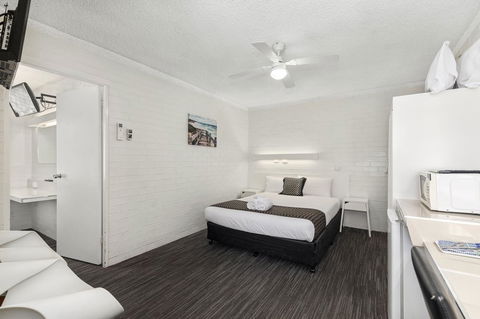 Coastal Bay Motel - Accommodation Cooktown 16
