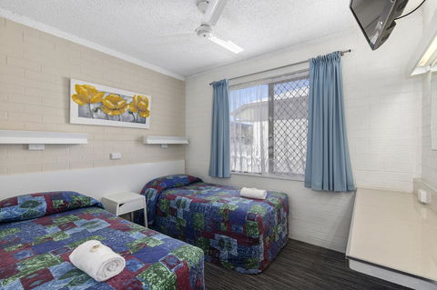 Coastal Bay Motel - Accommodation Cooktown 15