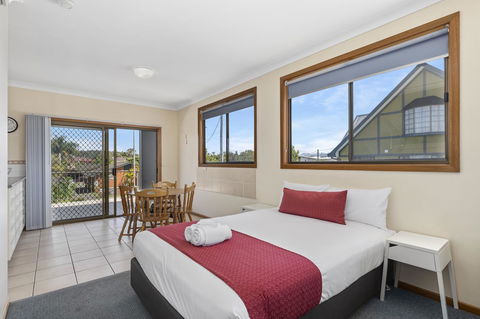 Coastal Bay Motel - Accommodation Cooktown 8