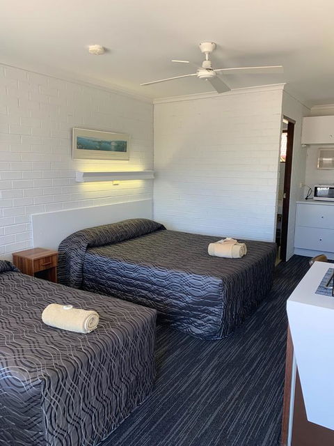 Coastal Bay Motel - Accommodation Cooktown 33