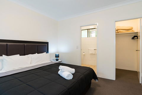 Eastwood Furnished Apartments - Accommodation Cooktown 6