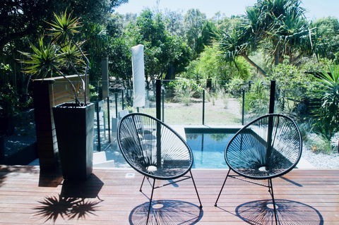 Casuarina Beachfront House - Hostie Properties - Accommodation Cooktown 1