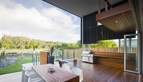 Casuarina Beachfront House - Hostie Properties - Accommodation Cooktown 26