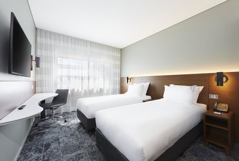 Holiday Inn Express Newcastle, An IHG Hotel - Accommodation Cooktown 19