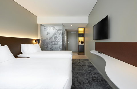 Holiday Inn Express Newcastle, An IHG Hotel - Accommodation Cooktown 20