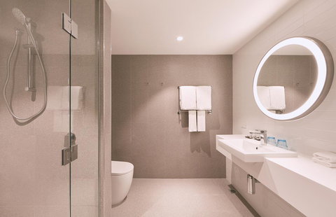 Holiday Inn Express Newcastle, An IHG Hotel - Accommodation Cooktown 25