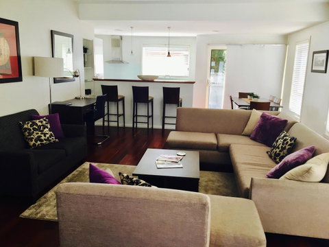 Encore Apartments - Accommodation Cooktown 1
