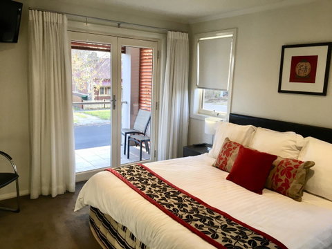 Encore Apartments - Accommodation Cooktown 4