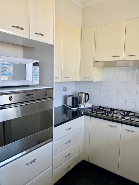 Castle Serviced Apartments - Accommodation Cooktown 0