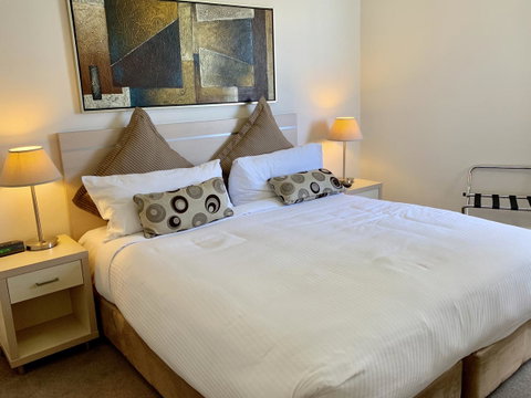 Castle Serviced Apartments - Accommodation Cooktown 14