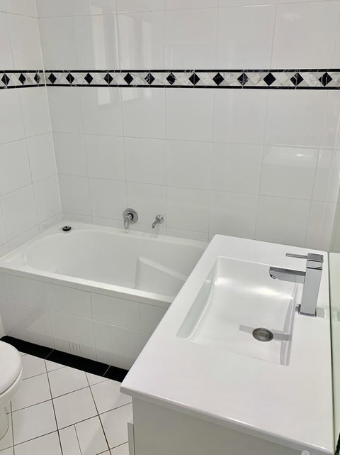 Castle Serviced Apartments - Accommodation Cooktown 10
