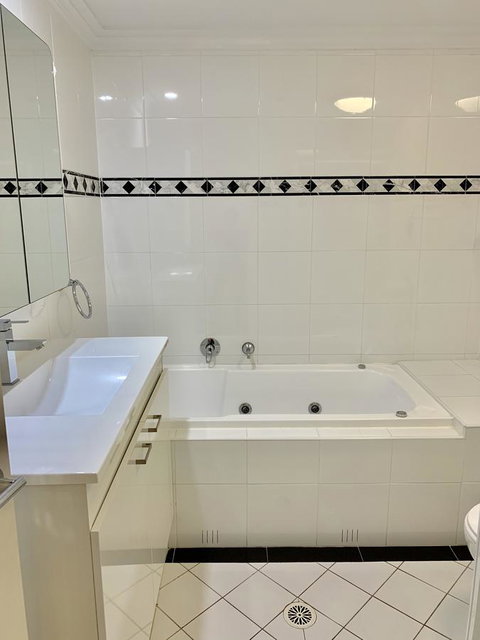 Castle Serviced Apartments - Accommodation Cooktown 16