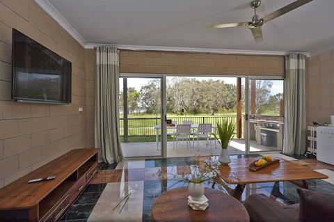 Estoy Cabarita - Accommodation Cooktown 15