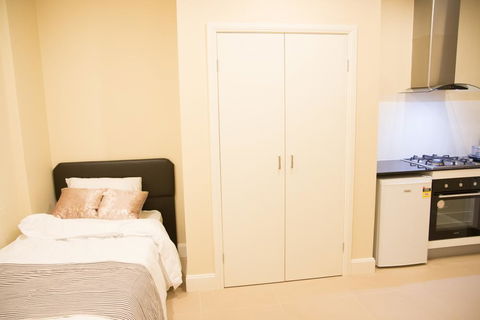 T&M HOUSE - Accommodation Cooktown 25