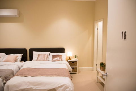 T&M HOUSE - Accommodation Cooktown 44