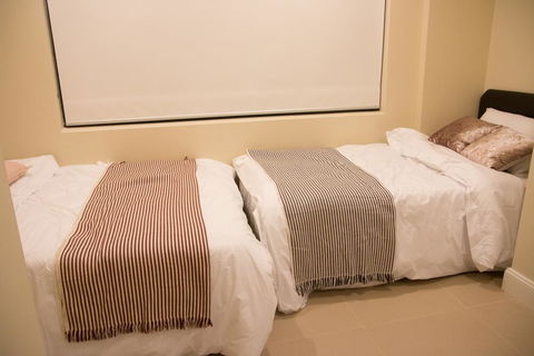 T&M HOUSE - Accommodation Cooktown 30