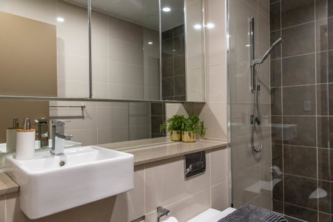 Sydney CBD Brand New Apartments With Hyde Park View - Accommodation Cooktown 20