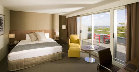 Hotel Urban St Leonards - Accommodation Cooktown 29