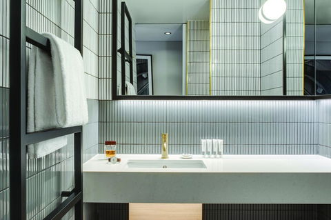 Vibe Hotel Sydney Darling Harbour - Accommodation Cooktown 3