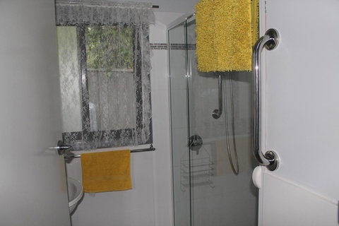 Ducati\'s B And B - Accommodation Cooktown 14