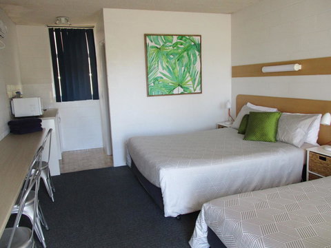South Seas Motel - Accommodation Cooktown 1