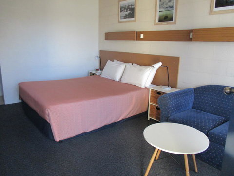 South Seas Motel - Accommodation Cooktown 4