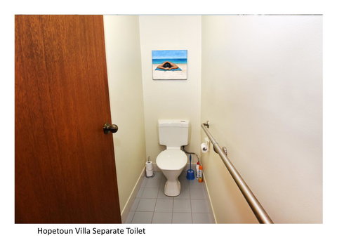 Hopetoun Villa - Accommodation Cooktown 4