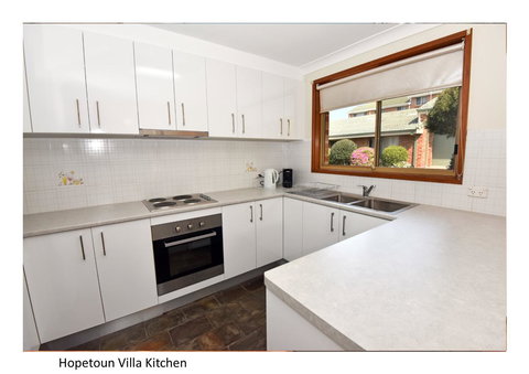 Hopetoun Villa - Accommodation Cooktown 8