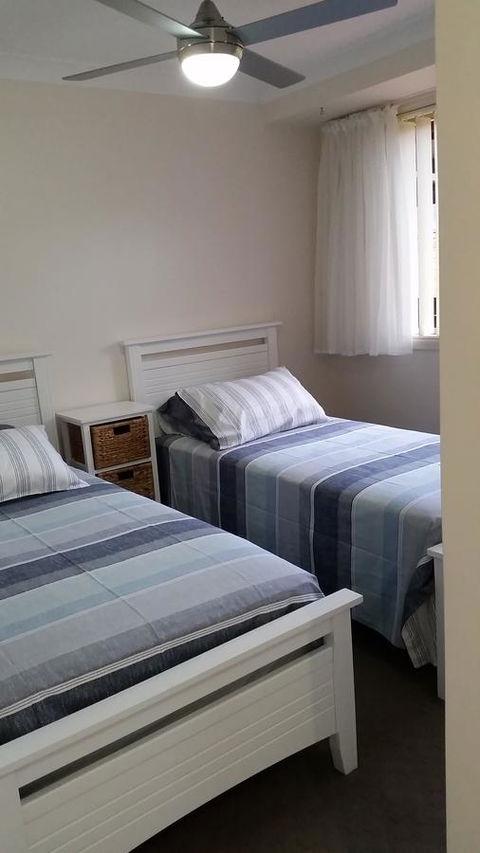 Twin Palms Holiday House At Lighthouse - Accommodation Cooktown 10